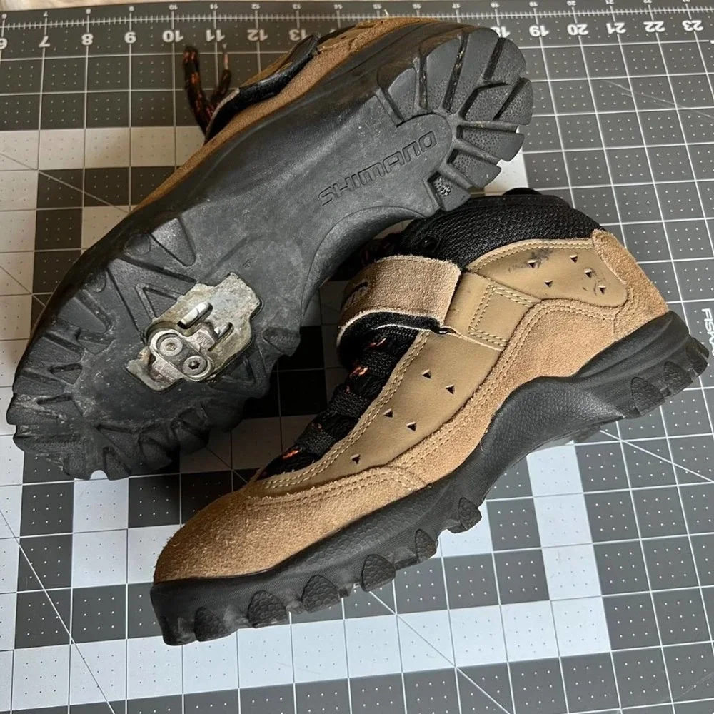 Shimano SPD SH-M057 Clip‎ on Suede Boot Mountain Biking Cycling Shoes Womens 7.5
